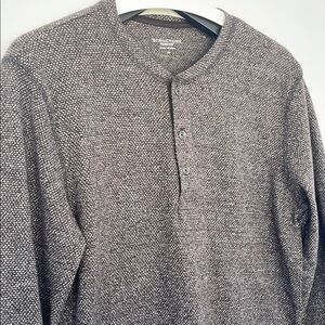 Structure Slim Fit Long Sleeve Tee Textured Pattern Black Grey Henley Medium